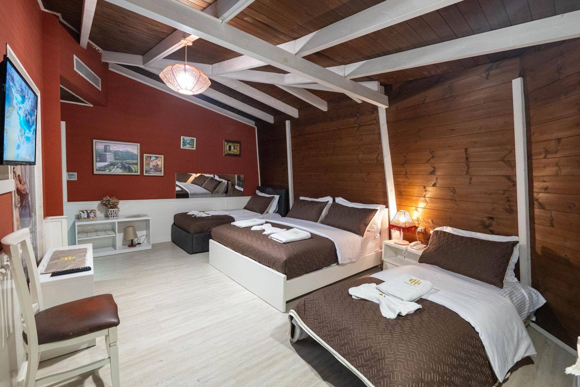 Hotel Aria Tirana Kültér fotó
